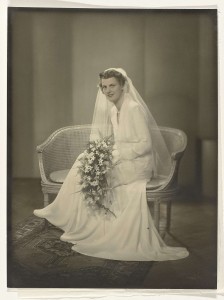Sitting bride